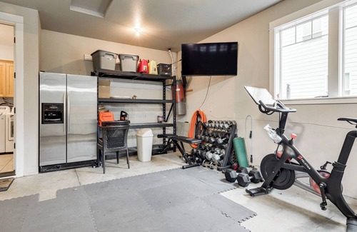 Silverton House | Spacious 5-bedroom house in charming Silverton, Family Friendly