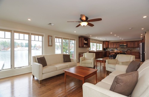 Lochmere House | Spacious 5-bedroom retreat on Lake Winnisquam