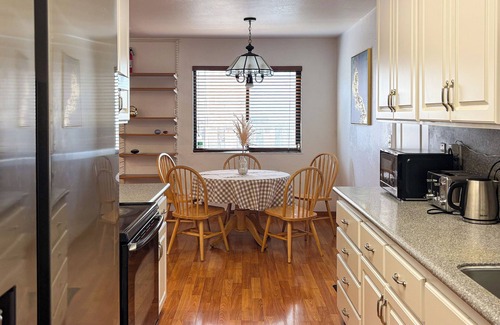 Berryessa House | Spacious 5BR San Jose Home w/Fast WiFi & Near Tech HQs