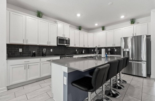 Kissimmee House | Spacious 6 Bed Family Pool Home with Game Room-4152PD