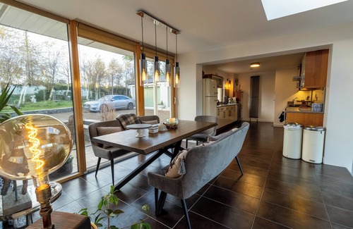 Killotteran House | Spacious 6-bedroom house with Hot Tub - Sleep 14