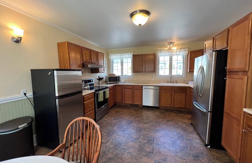 Augusta House | Spacious 6-bedroom house with WiFi and AC in charming Augusta