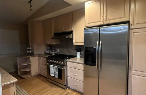 Reno/Tahoe Airport House | Spacious 6-bedroom house on the golf course with a new hot tub/spacious sauna.