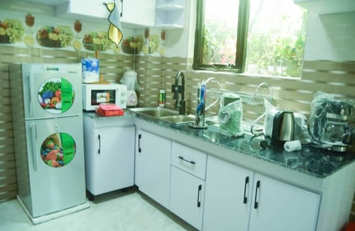Goma Apartment | Spacious 9-bedroom apartment in welcoming Goma with WiFi
