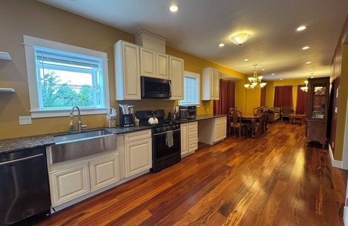 Hillsboro House | Spacious, Accessible Hillsboro Retreat – Deck, Grill & Family-Friendly Comfort