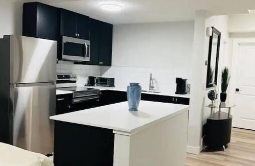Evanston Apartment | Spacious and beautiful 1 bedroom suite in Calgary
