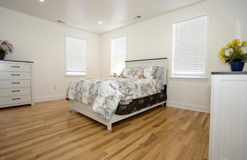Point Breeze Apartment | Spacious and Brand New Apartment in Point Breeze - Prime Location