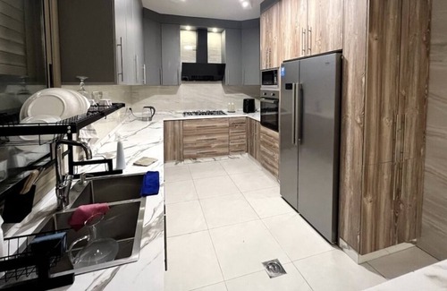 Amman Apartment | Spacious and bright modern 3 bedroom apartment
