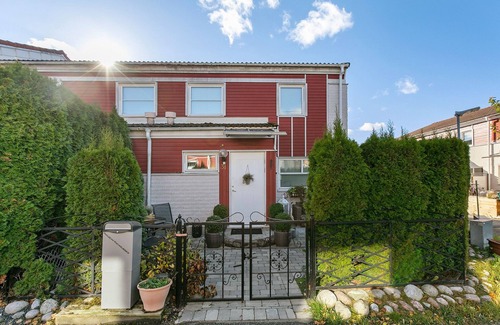 Vallentuna House | Spacious and comfortable house
