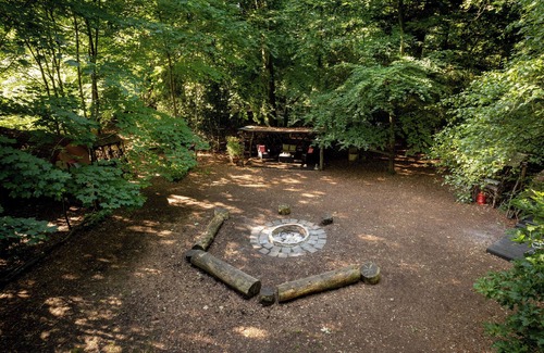 Burghclere RV Rental | Spacious and cosy 6 meter Bedouin Bell Tent in a secluded woodland clearing