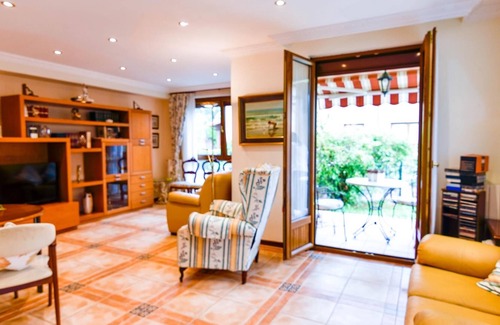 Igollo Cottage | Spacious and comfortable villa with garden
