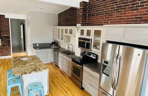 Logansport House | Spacious and luxurious downtown loft in Logansport w/incredible rooftop patio