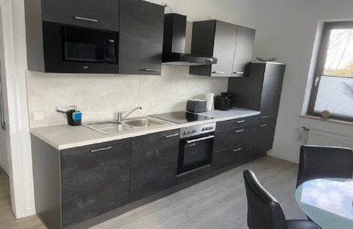 Muelfort Apartment | Spacious apartment in a central location directly on the river Niers and park