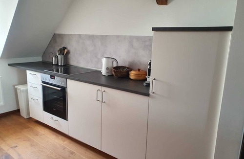 Schierling Apartment | Spacious apartment (70 m²) for up to two people with free WiFi
