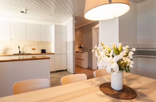 Strausberg Apartment | Spacious Apartment in Strausberg - Sleeps 6