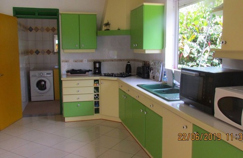 Sainte-Rose Apartment | Spacious apartment in Sofaïa in a quiet residential area.