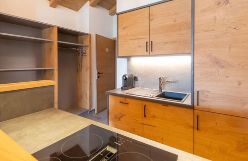 Tulfes Apartment | Spacious apartment in Tulfes with communal pool