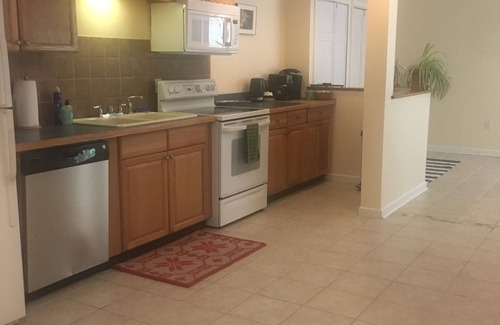 Arlington Apartment | Spacious apartment in beautiful, historic Arlington VT