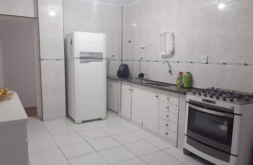 Boqueirao Apartment | Spacious Apartment with Sea View, Santos-SP