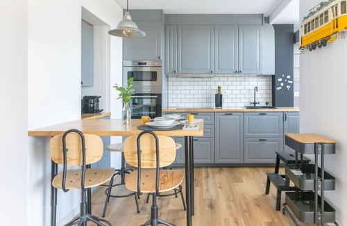 Santo Condestavel Apartment | Spacious Apt Campo D'Ourique