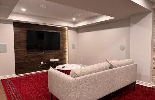 Alcona Apartment | Spacious Bottom-Floor 2BR Suite