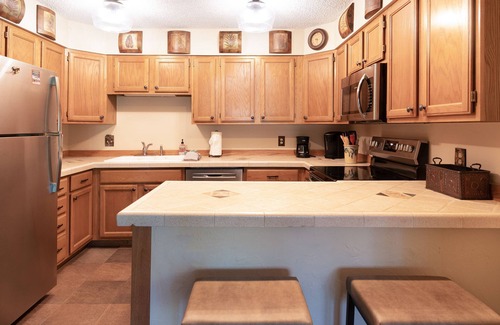 Warrior's Mark Condo | Spacious Breck Hideaway. Hot Tub. On Town Bus.