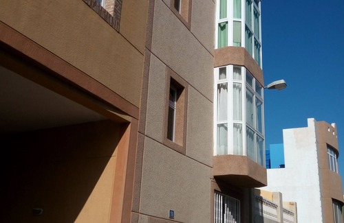 Playa de Arinaga Apartment | Spacious, bright apartment with 3 Bedrooms, Living - Kitchen/Dining room and 1 Bathroom.