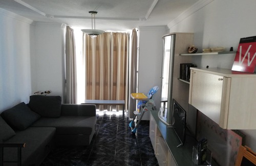 Playa de Arinaga Apartment | Spacious, bright apartment with 3 Bedrooms, Living - Kitchen/Dining room and 1 Bathroom.