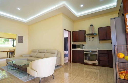 Concepcion House | Spacious building in wonderful Heredia with fitness room. Jacuzzi pool tennis c