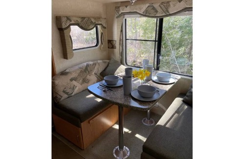 Franklin House | Spacious camper with sandy beachfront access!