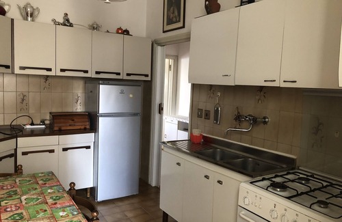Follonica House | Spacious Central apartment 100 m from the sea.