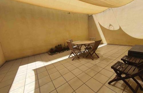 St. Andrew's Apartment | Spacious, Central & New 3-BR apartment. Wifi & AC