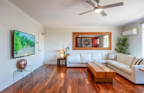 Southbank Apartment | Spacious City Apartment - Walk to Casino, MCEC & MCG