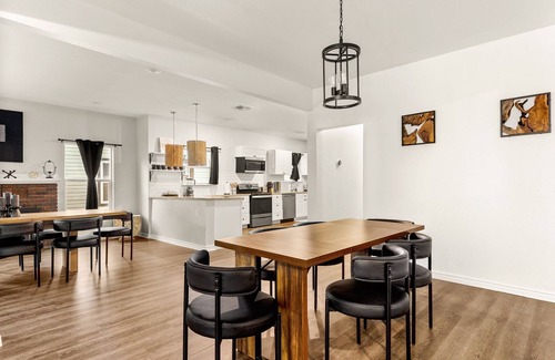 Highland Park House | Spacious & Clean Retreat w/Pool, Hot Tub, Game Room & 8 Smart TVs.