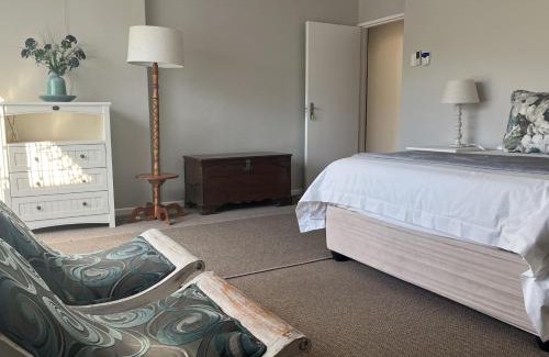 Cape Saint Francis House | Spacious, Comfortable With Huge Attention To Detail