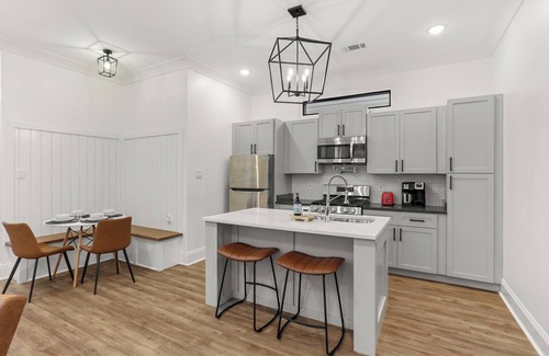 Desire Area House | Spacious & Convenient: 3BR w/All Utilities, Minutes from Everything!