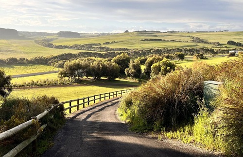 Port Campbell House | Spacious country coastal house near Great Ocean Road