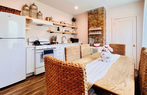Pittsburgh House | Spacious & Elegant Mins to Hospital
