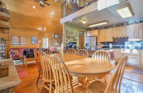 Warm Springs Cabin | Spacious Fairplay Cabin w/Deck & Dry Sauna!