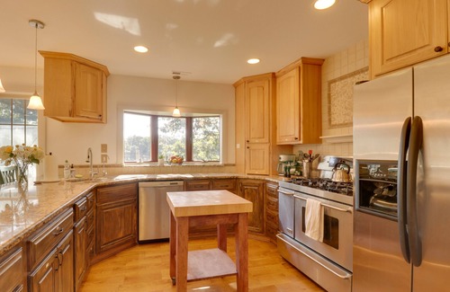Oakpark House | Spacious Family-Friendly Virginia Home on 5 Acres!