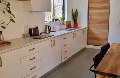 Rosebank House | Spacious family home. Fully equipped and close to all amenities.