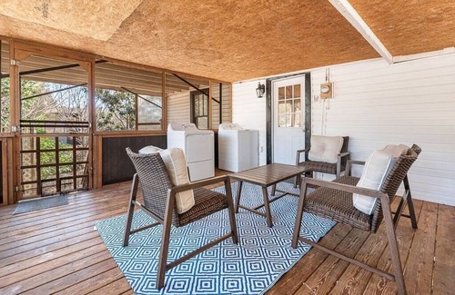 Saint Elmo House | Spacious Farmhouse Ranch Near Mobile!