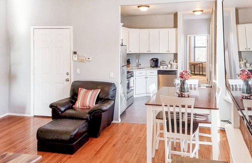Mill River Apartment | Spacious Getaway ✔ Wooster Sq.✔ Seasonal discount✔