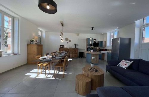Gemages Cottage | Spacious gîte in Perche with WIFI included, ideal for family gatherings