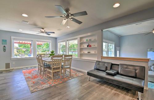 Granbury House | Spacious Granbury Home with Lakefront Outdoor Oasis!
