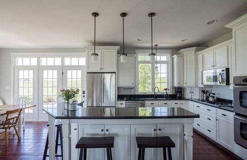 Rohrerstown House | Spacious Hilltop Escape with Basketball, Pingpong & Sunset Firepit
