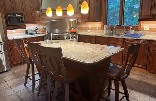 Kingston House | Spacious hilltop getaway on 10 acres -Gaming room, hot tub, close to all!