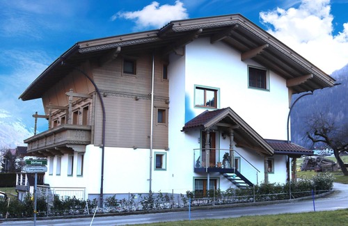 Zillertal Apartment | Spacious holiday apartment in Aschau near the ski areas