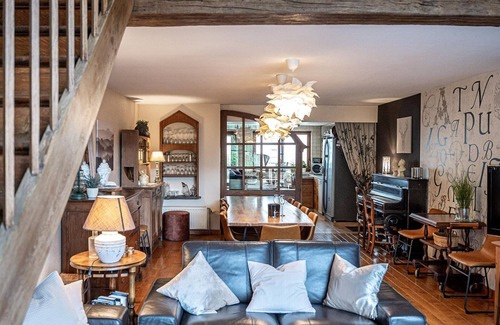 Membre House | Spacious holiday home in Vresse-sur-Semois with terrace