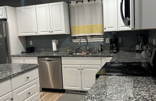 St. Paul House | Spacious Home, Saint Paul MN